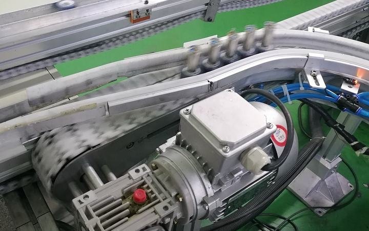 六大常見的柔性輸送設(shè)備的介紹