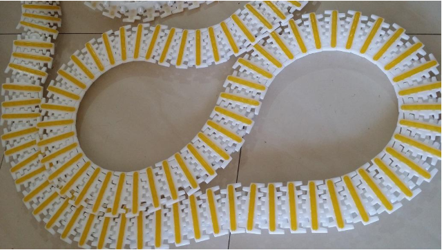 柔性鏈板輸送機簡介 柔性鏈板輸送機簡介